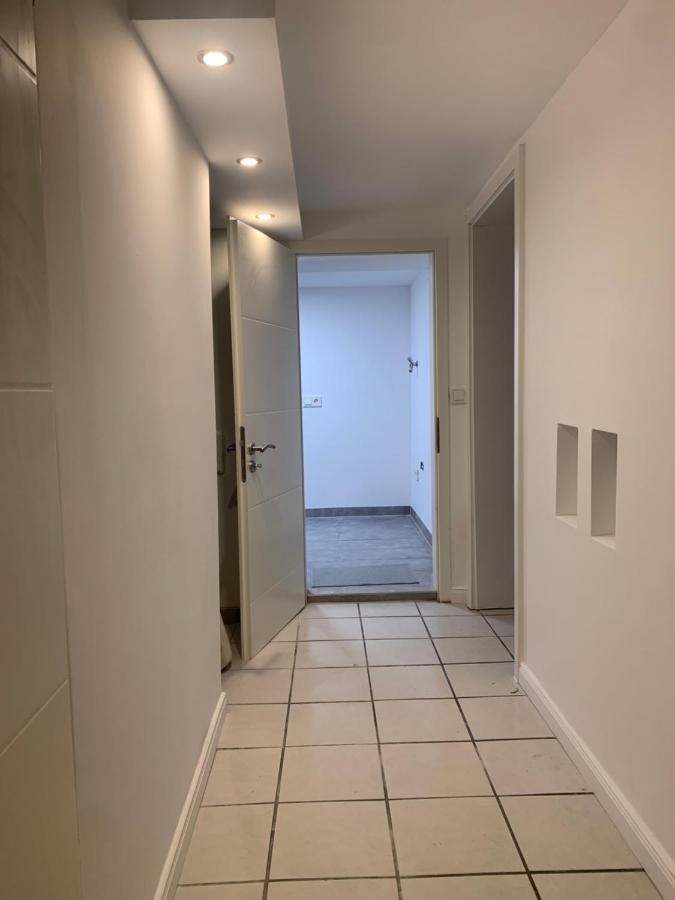 Nice Calm Souterrain Appertment In Ратинген Екстериор снимка